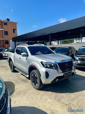 2023 Nissan Frontier — foto 3 / 11