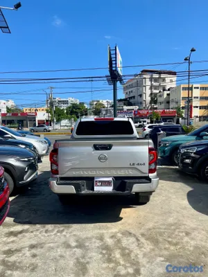 2023 Nissan Frontier — foto 6 / 11