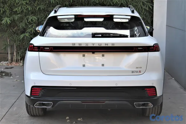 2023 Bestune B70 S — foto 5 / 12