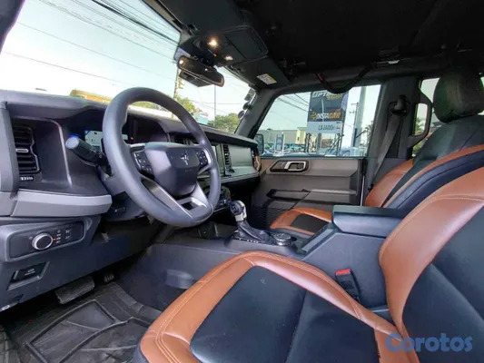 2022 Ford Bronco — foto 7 / 10