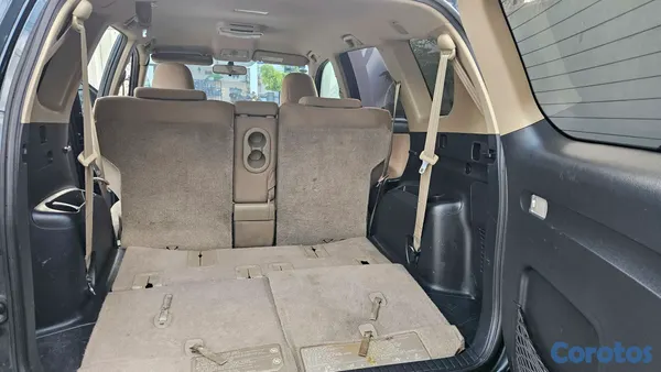 2010 Toyota Rav-4 — foto 9 / 10