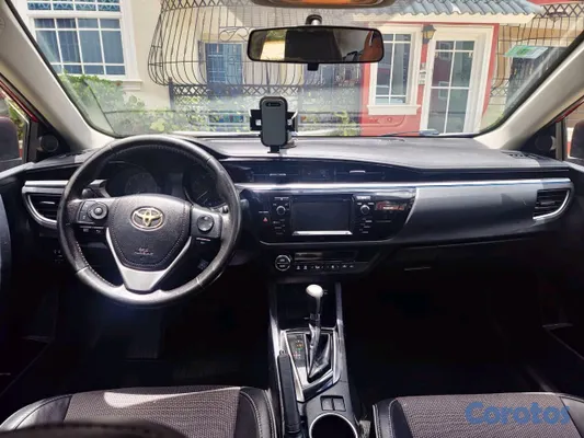 2016 Toyota Corolla — foto 6 / 10