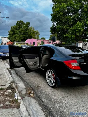 2012 Honda Civic — foto 8 / 9