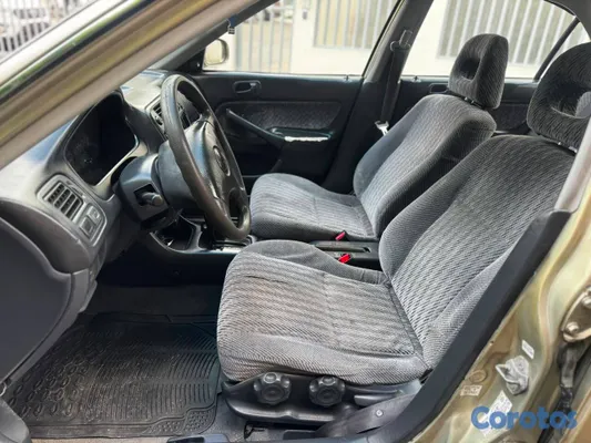 2000 Honda Civic — foto 14 / 15