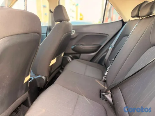 2021 Hyundai Venue — foto 2 / 9