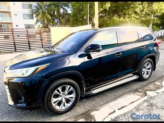 2014 Toyota Highlander — foto 3 / 9