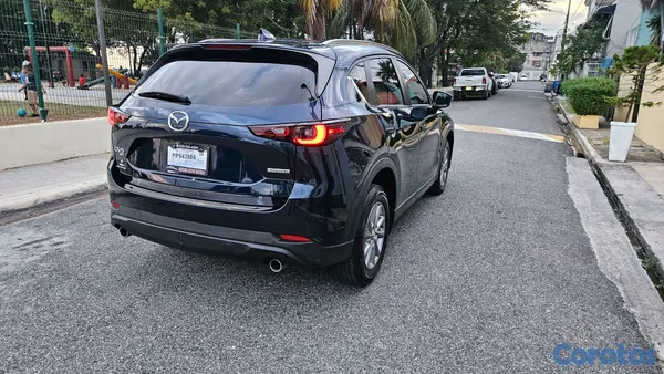 2022 Mazda CX-5 — foto 5 / 12