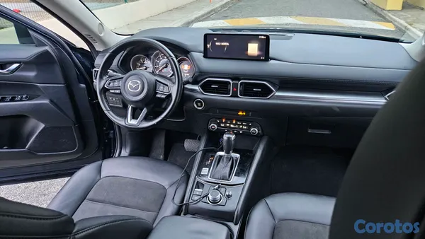 2022 Mazda CX-5 — foto 7 / 12