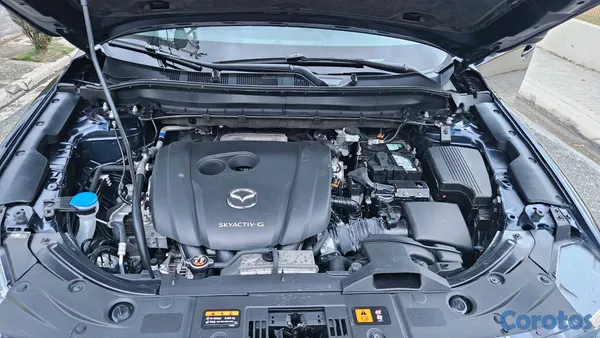 2022 Mazda CX-5 — foto 10 / 12