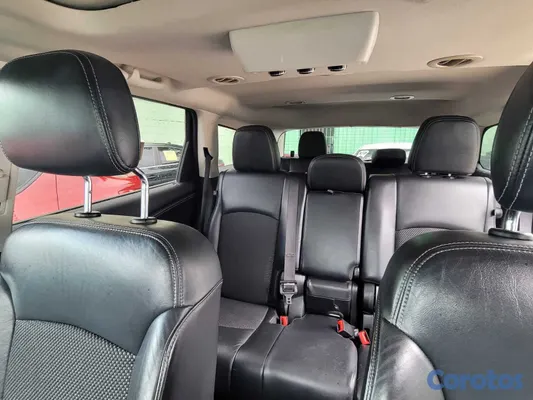 2020 Dodge Journey Crossroad — foto 8 / 10