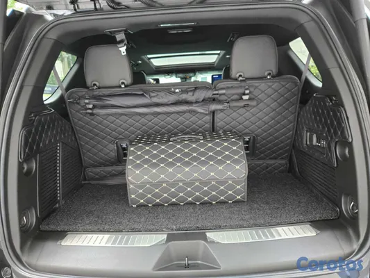 2023 Chevrolet Tahoe — foto 11 / 12