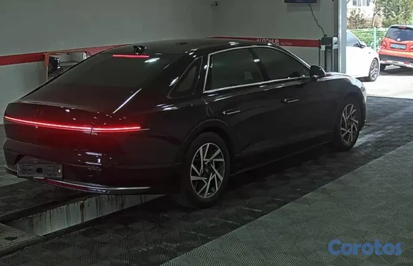 2022 Hyundai Grandeur — foto 3 / 12
