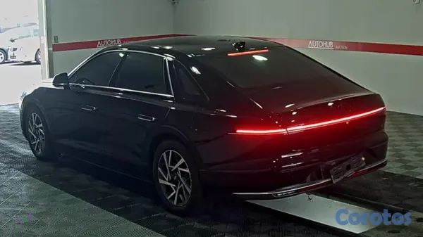 2022 Hyundai Grandeur — foto 4 / 12