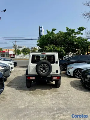 2026 Suzuki Jimny — foto 7 / 10