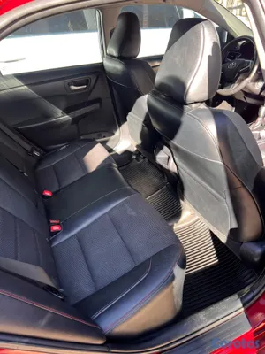 2016 Toyota Camry — foto 6 / 12