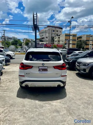 2020 BMW Serie X — foto 8 / 12