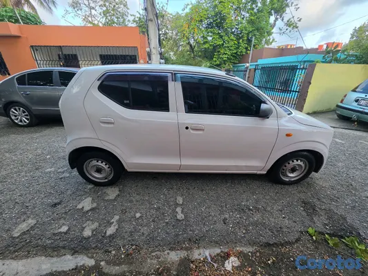 2018 Suzuki Alto — foto 7 / 17