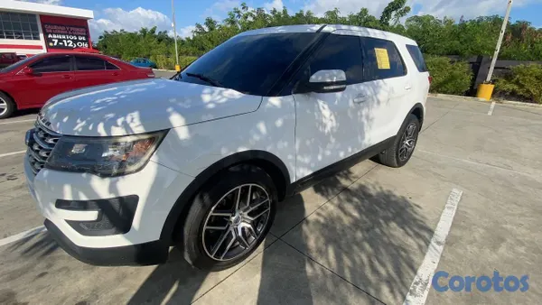 2017 Ford Explorer — foto 6 / 7