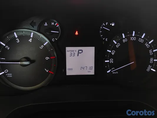 2014 Toyota Land Cruiser Prado — foto 5 / 11