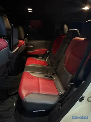 2022 Toyota Avalon — foto 8 / 12