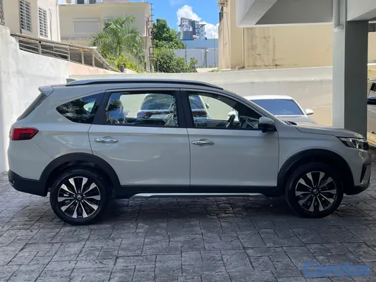 2025 Honda BR-V Touring — foto 3 / 12