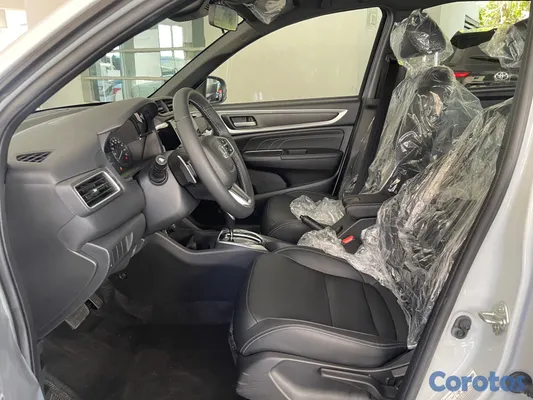 2025 Honda BR-V Touring — foto 7 / 12