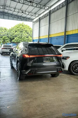 2023 Lexus Rx — foto 4 / 12