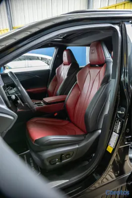 2023 Lexus Rx — foto 6 / 12