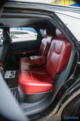 2023 Lexus Rx — foto 8 / 12