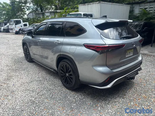 2021 Toyota Highlander — foto 4 / 10