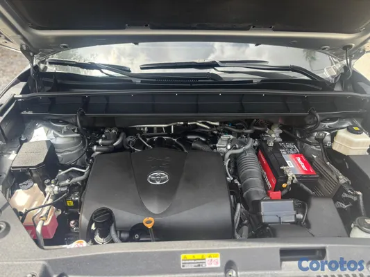 2021 Toyota Highlander — foto 8 / 10