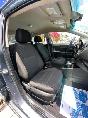 2020 Hyundai Accent — foto 7 / 9