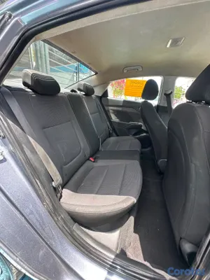 2020 Hyundai Accent — foto 9 / 9