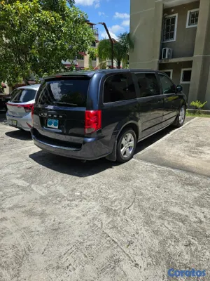2013 Dodge Caravan — foto 2 / 5