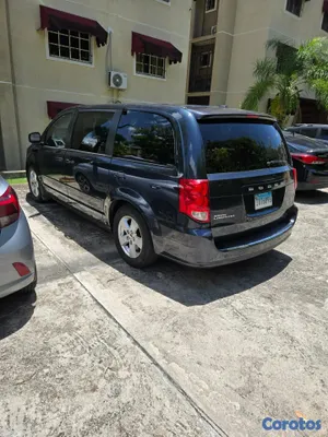 2013 Dodge Caravan — foto 3 / 5