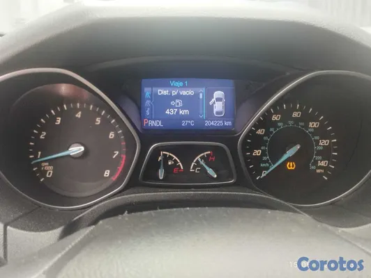 2013 Ford Focus — foto 2 / 13