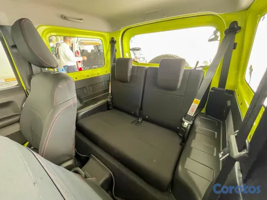 2021 Suzuki Jimny — foto 5 / 11