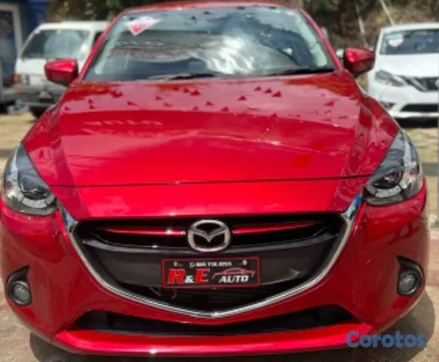 2017 Mazda Demio — foto 4 / 6
