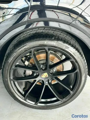 2019 Porsche Cayenne — foto 5 / 8