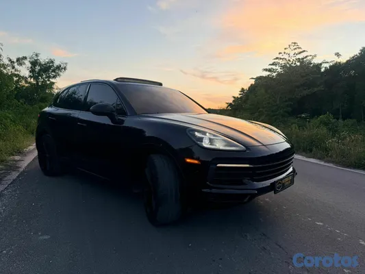 2019 Porsche Cayenne — foto 6 / 8