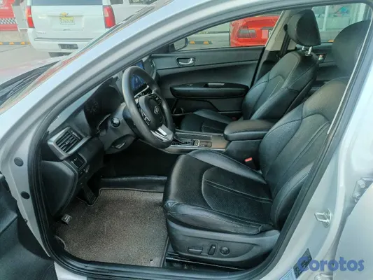 2020 Kia K-5 — foto 6 / 12