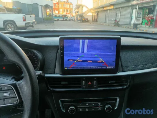2020 Kia K-5 — foto 8 / 12