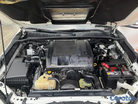 2016 Toyota Hilux — foto 7 / 8