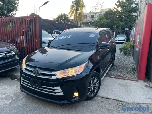 2019 Toyota Highlander — foto 2 / 13