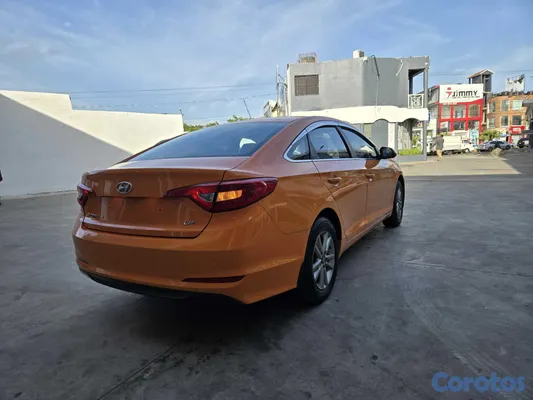 2018 Hyundai Sonata — foto 8 / 13