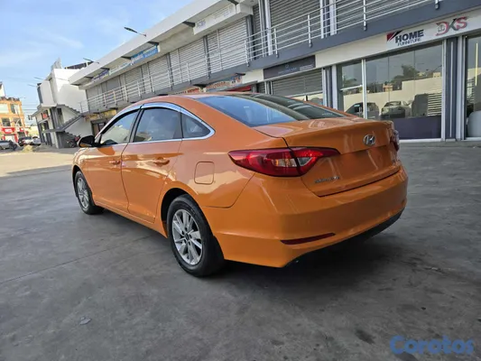 2018 Hyundai Sonata — foto 11 / 13