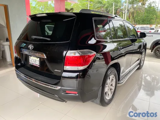 2012 Toyota Highlander — foto 6 / 13