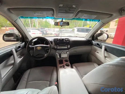 2012 Toyota Highlander — foto 8 / 13