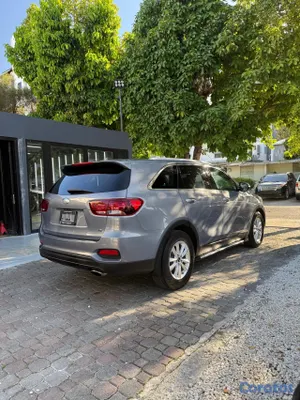 2020 Kia Sorento — foto 4 / 11