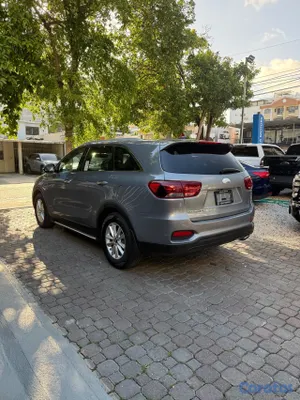 2020 Kia Sorento — foto 5 / 11